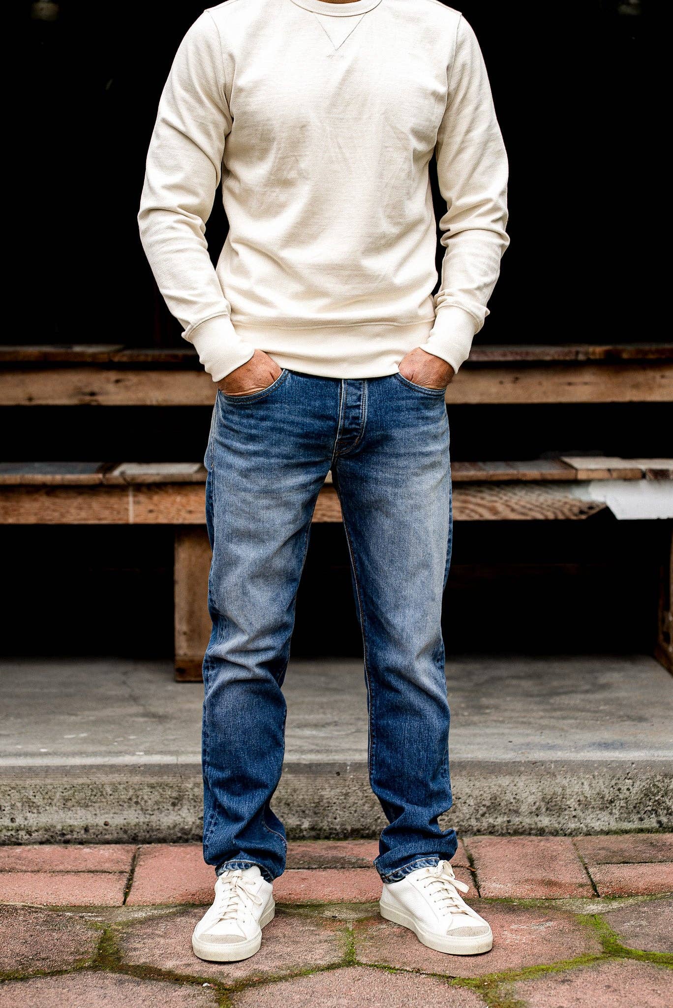 WIESMADE Jack Fit Jeans | River Wash Loose Straight Cut: River Wash