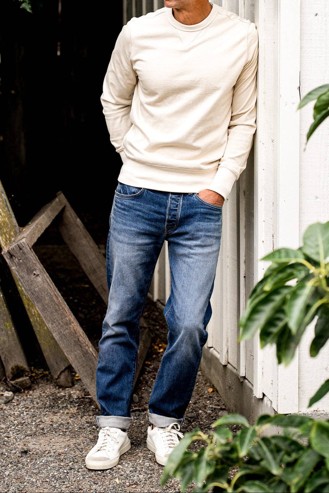 WIESMADE Jack Fit Jeans | River Wash Loose Straight Cut: River Wash