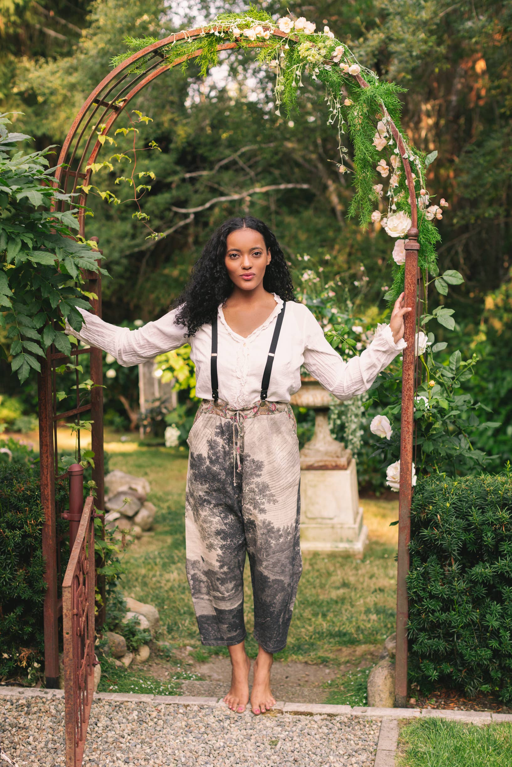 Market of Stars Still I Rise Linen Cropped Artist Pant w/ Sunrise