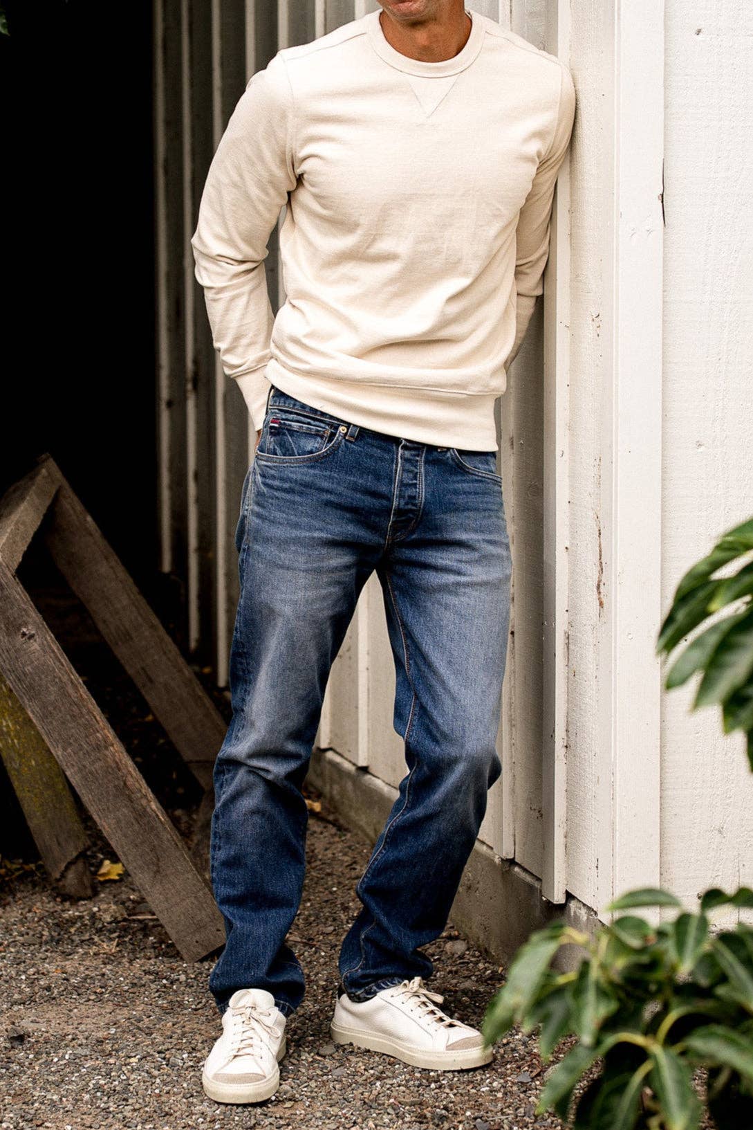 WIESMADE Jack Fit Jeans | River Wash Loose Straight Cut: River Wash
