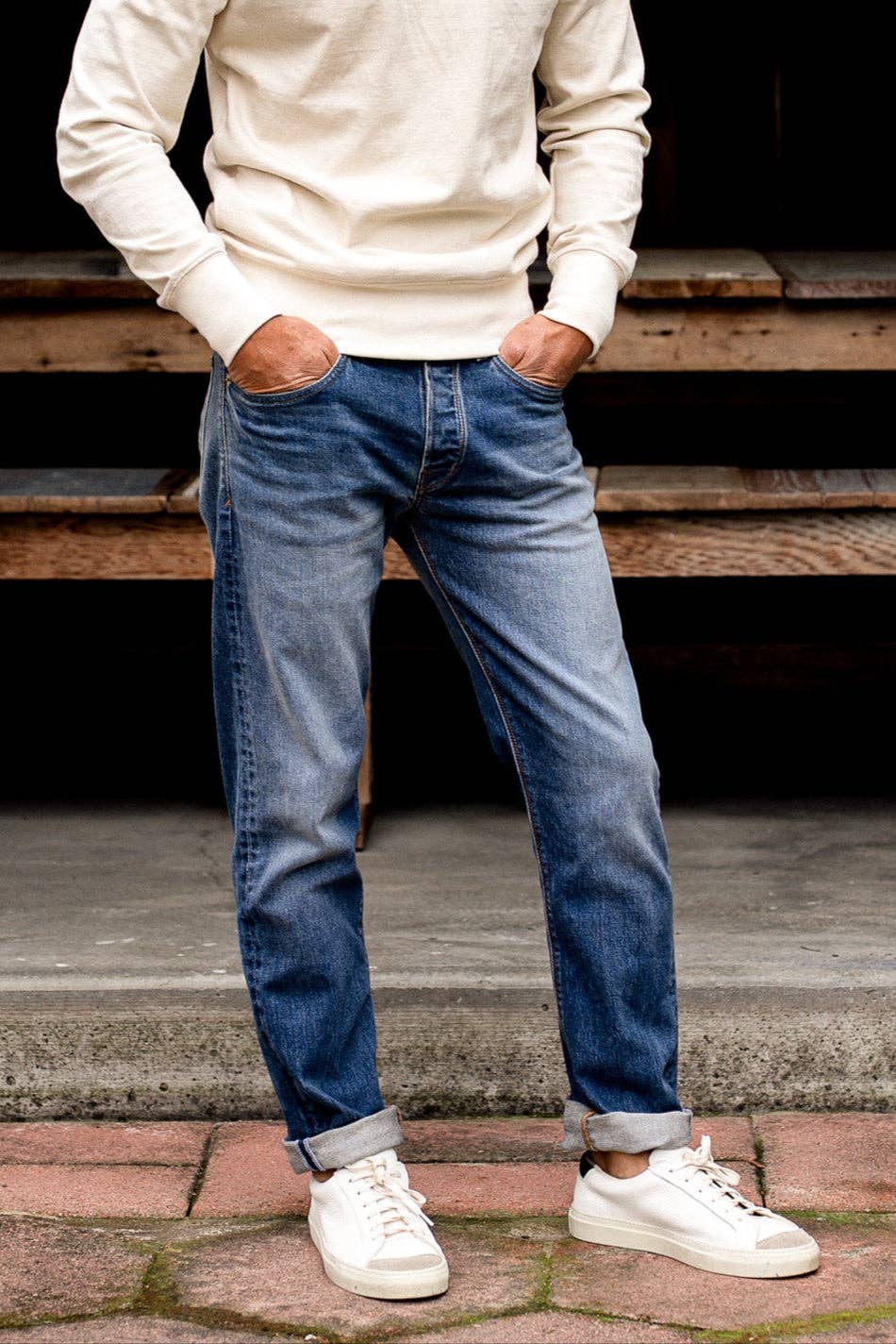 WIESMADE Jack Fit Jeans | River Wash Loose Straight Cut: River Wash