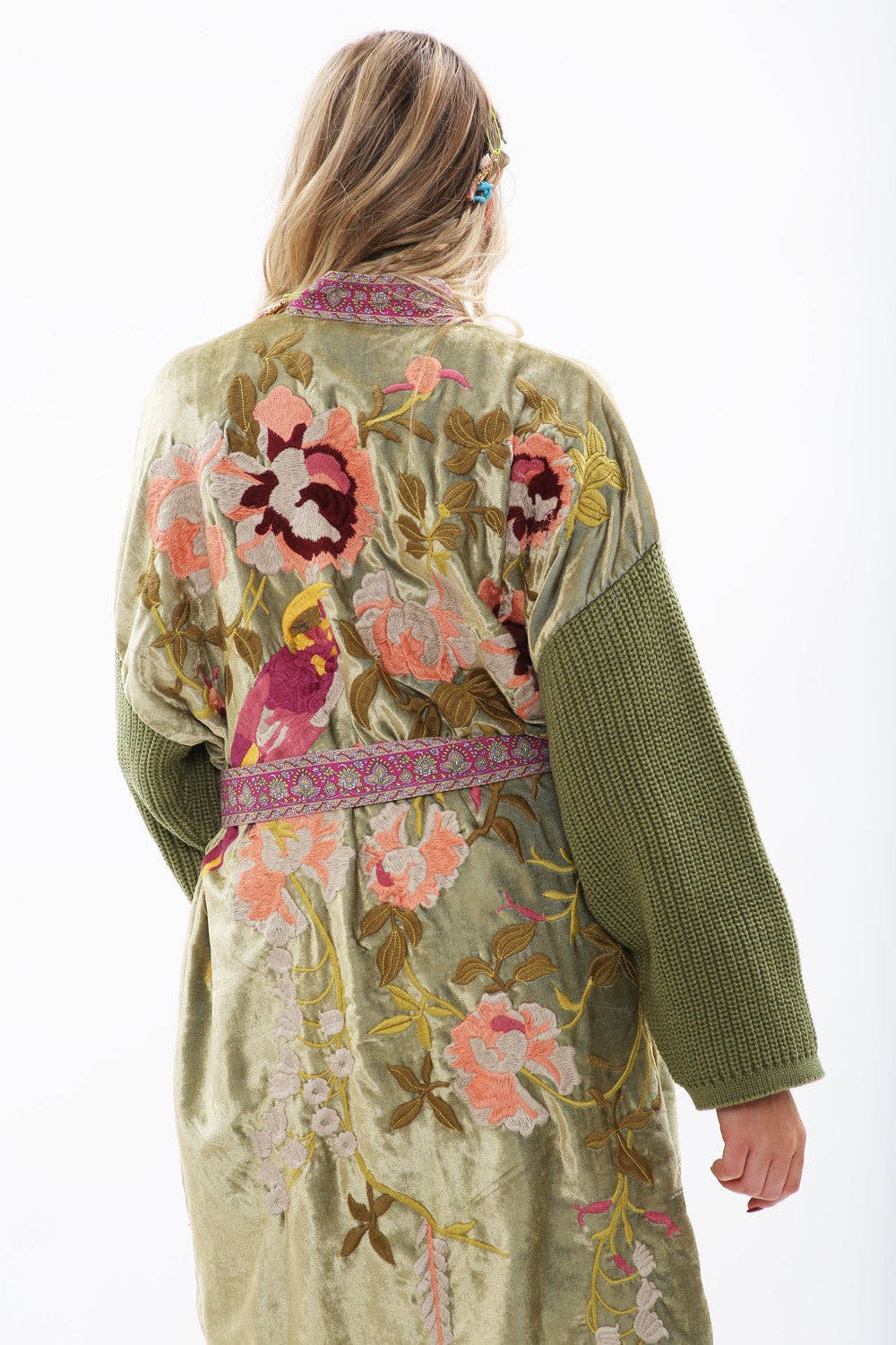 Aratta Something Magical Velvet Coat: Olive