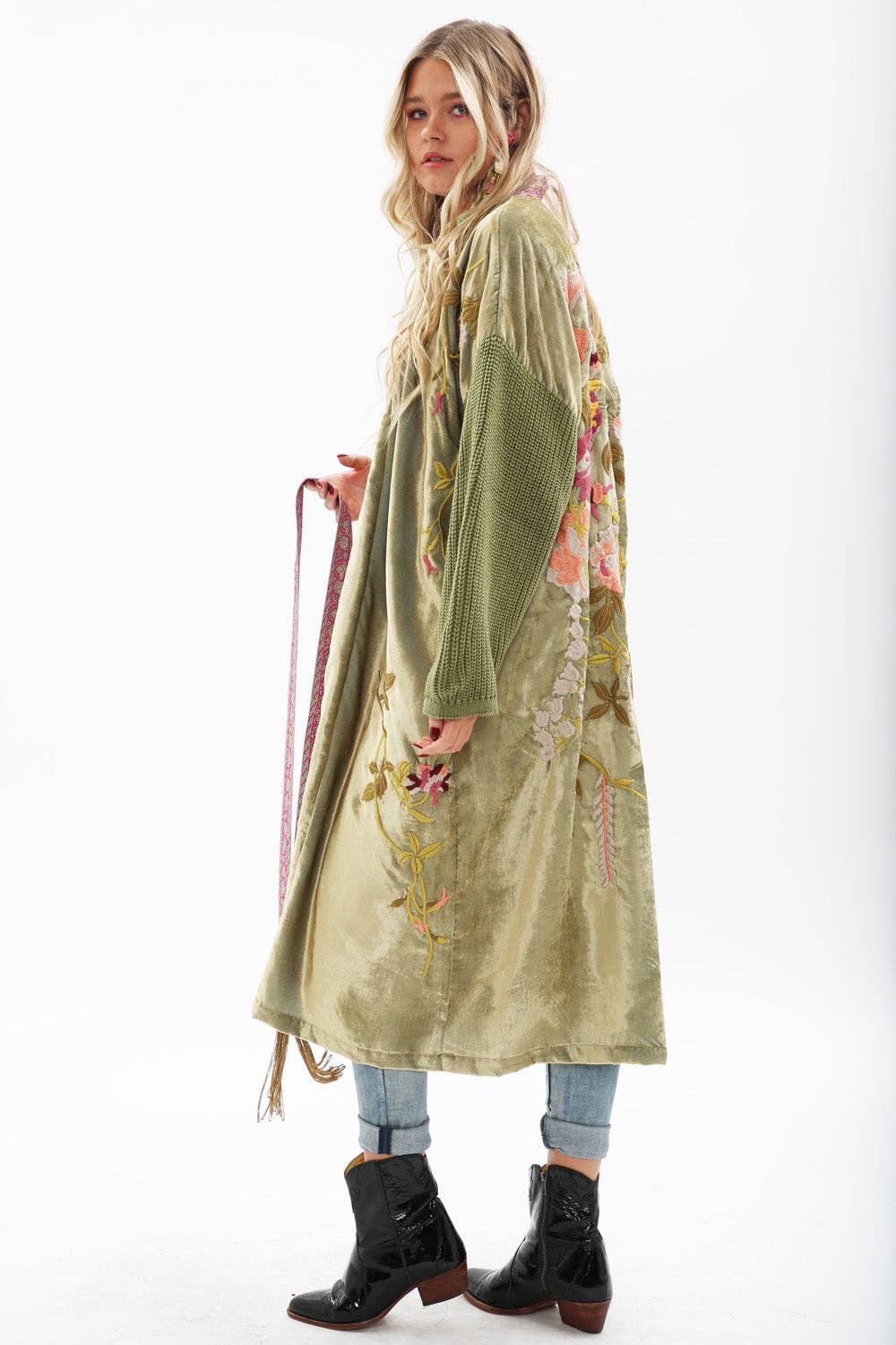Aratta Something Magical Velvet Coat: Olive
