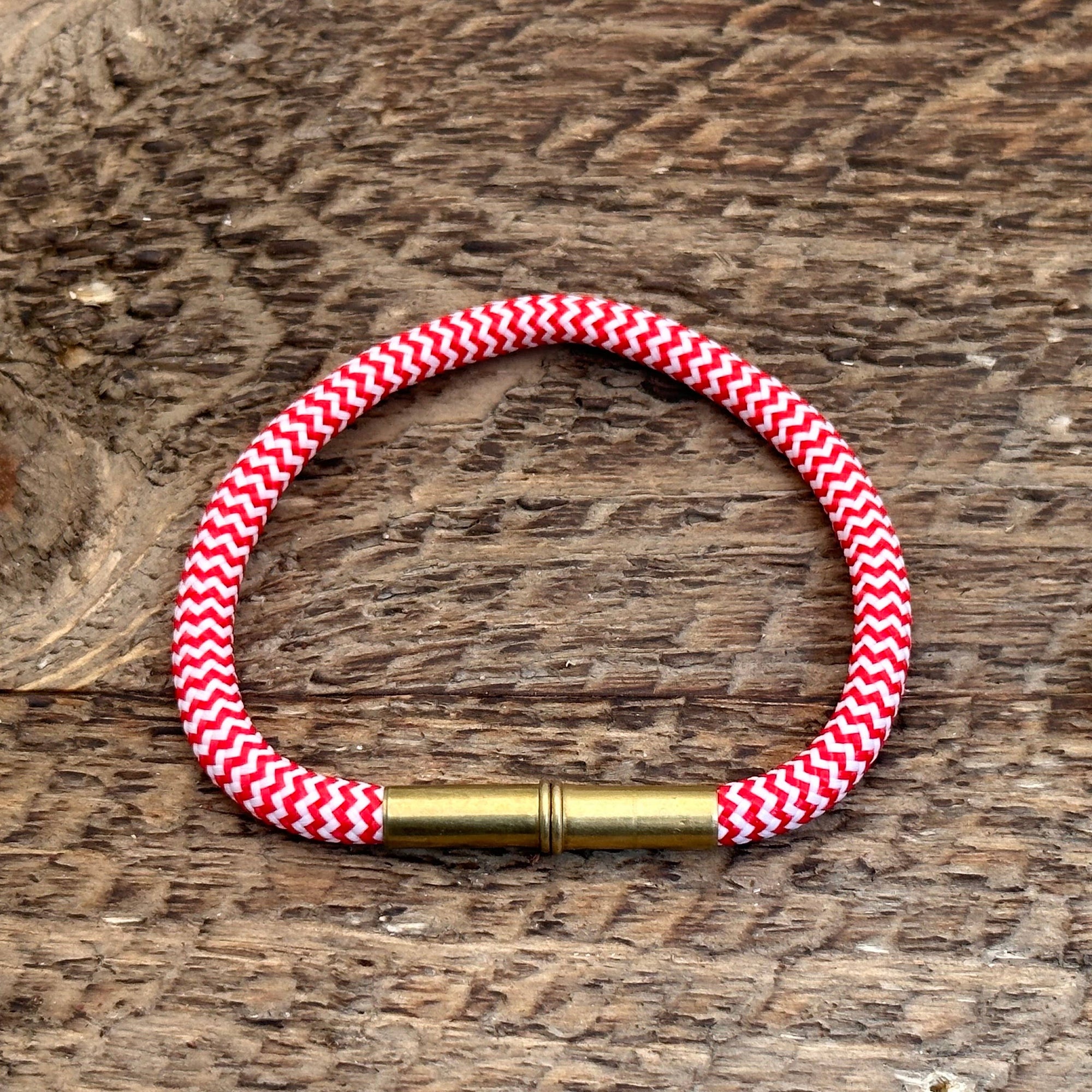 Tres Cuervos Flint Summer Single Bracelet: Red / Large