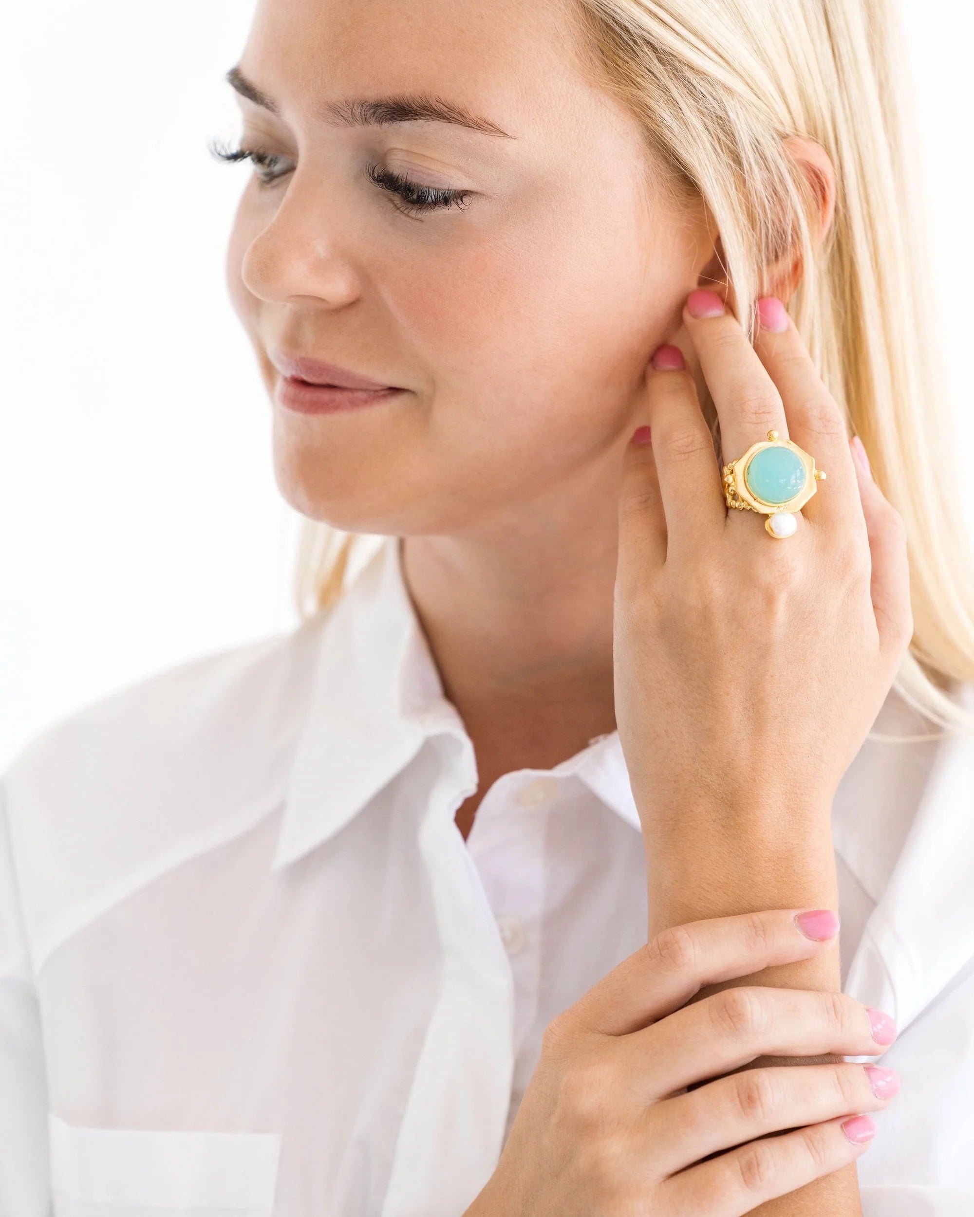 Susan Shaw Becca Ring: Aqua Quartz + Pearl