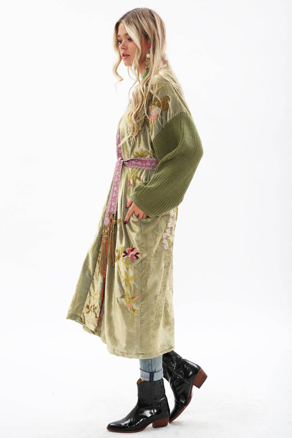 Aratta Something Magical Velvet Coat: Olive