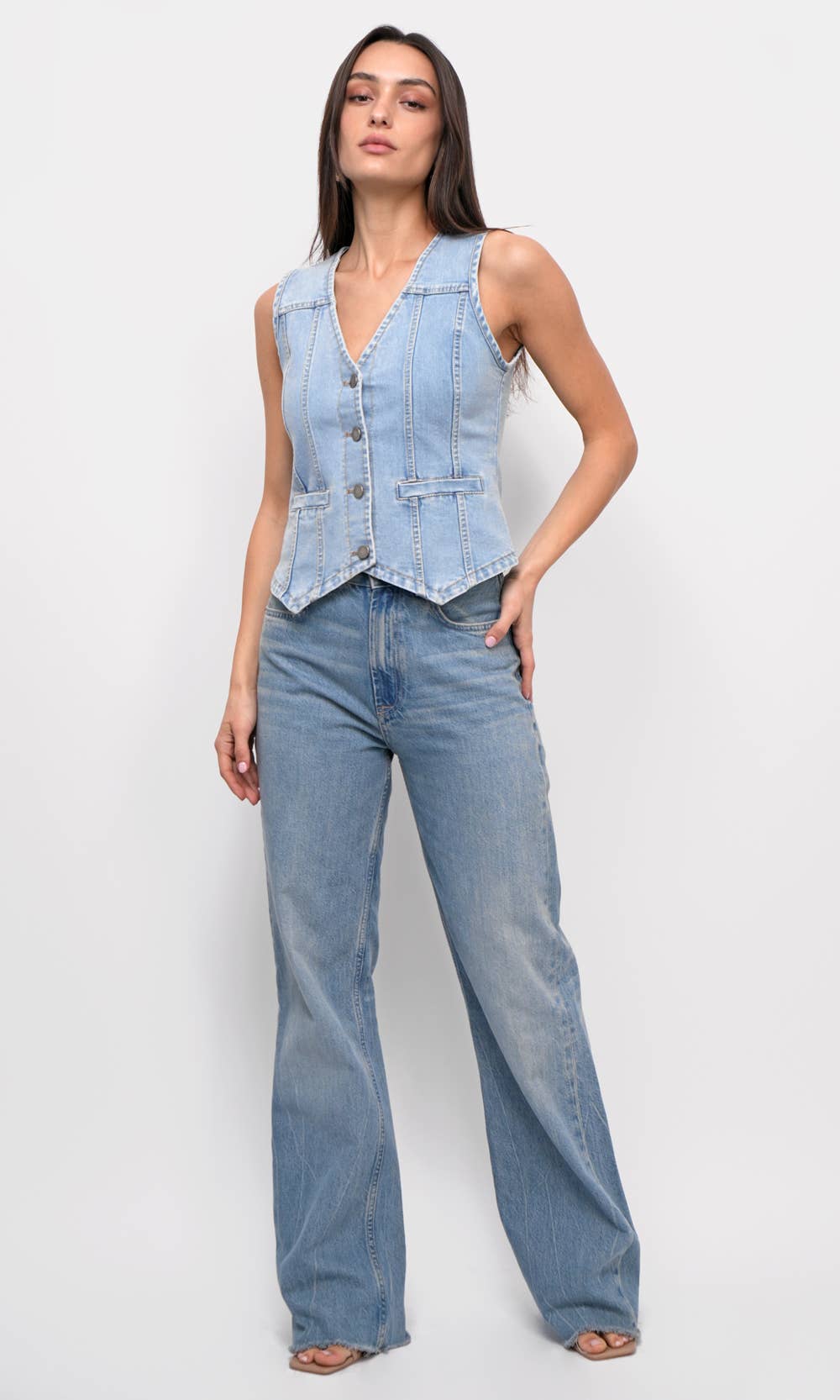 Greylin Cassidy Chambray Vest: LIGHT DENIM