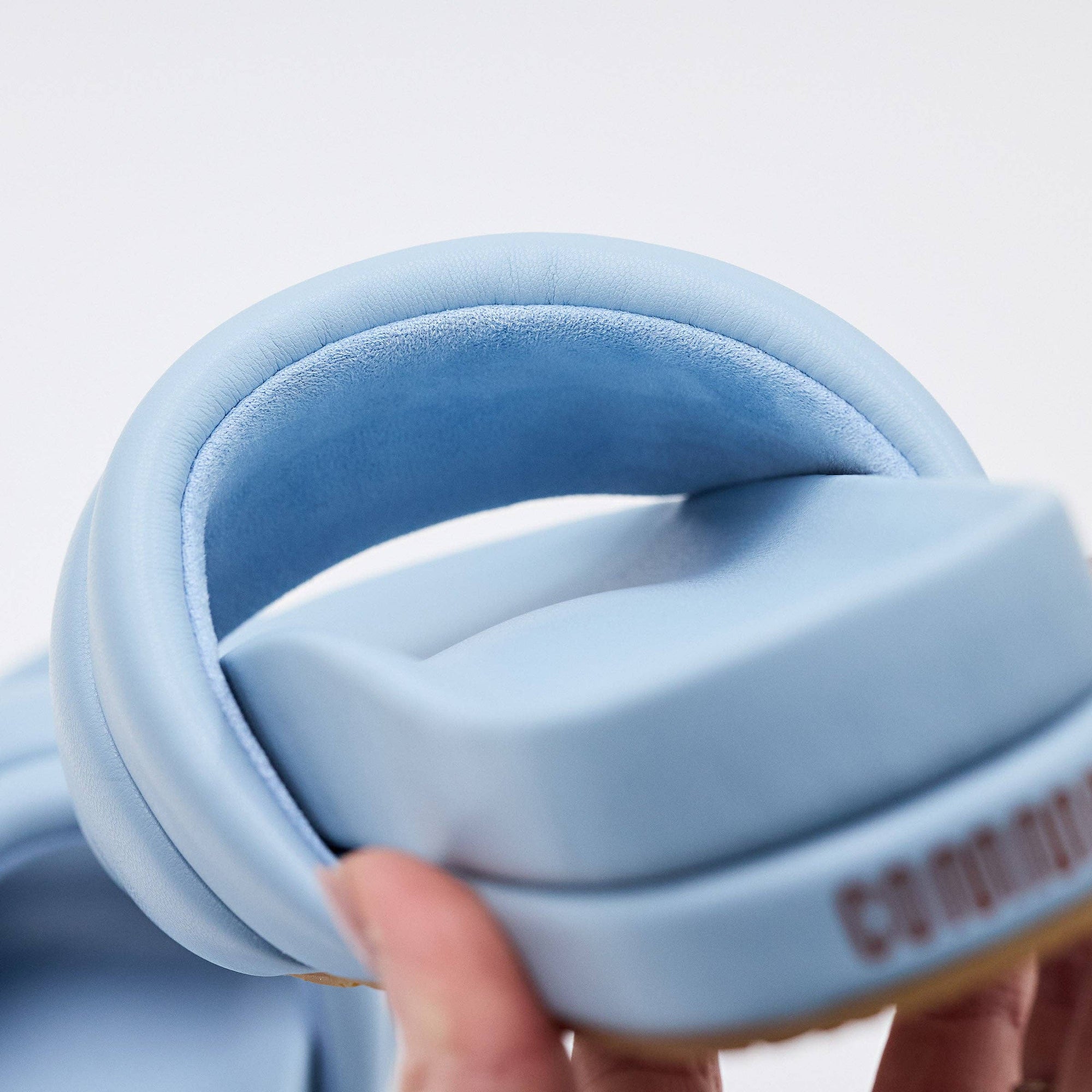 Commbi The Softie Slide - Sky Blue: Women's / Wmn's 8