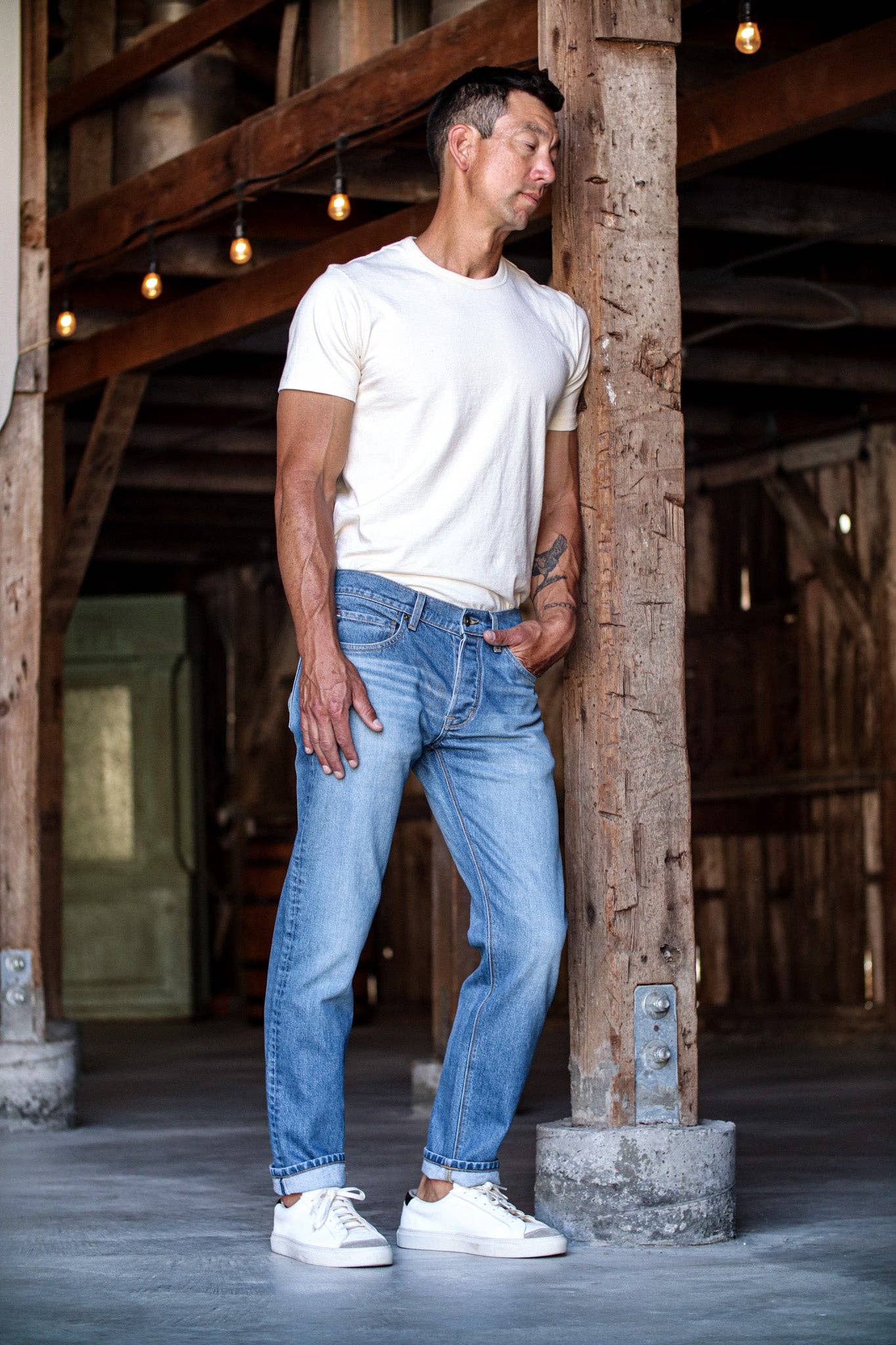 WIESMADE Paul Fit Jean | Salt Wash Straight Slim Fit: Salt Wash / WAIST 36 / LENGTH 32.5